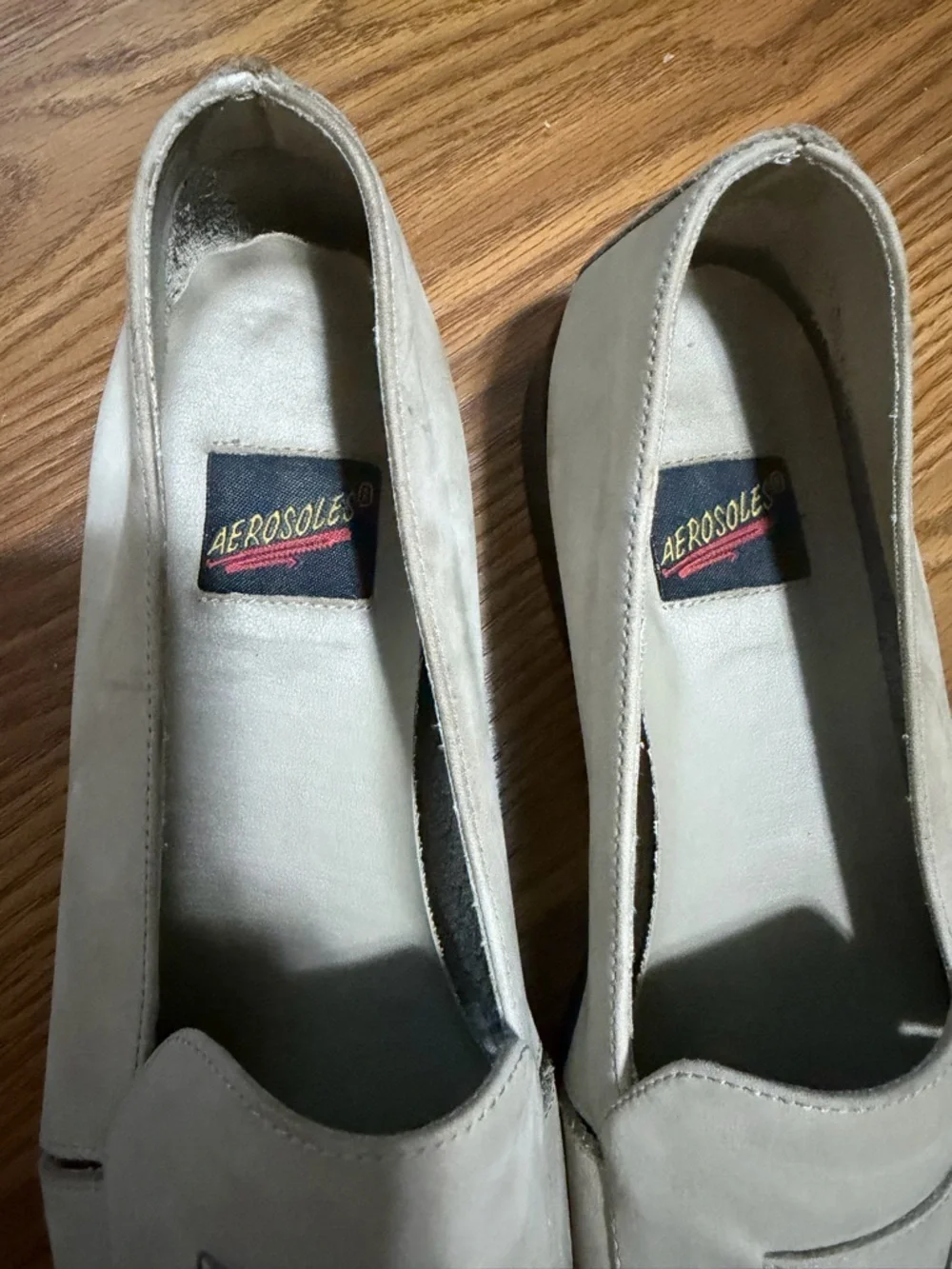 Aerosole loafers slip-on square toe textured strap detail size 7